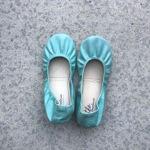 Storehouse Flats Mint Size 8
